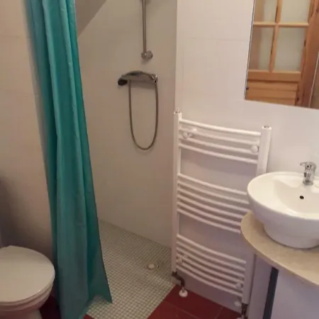 Apartament Dworek Cicha Noc *
